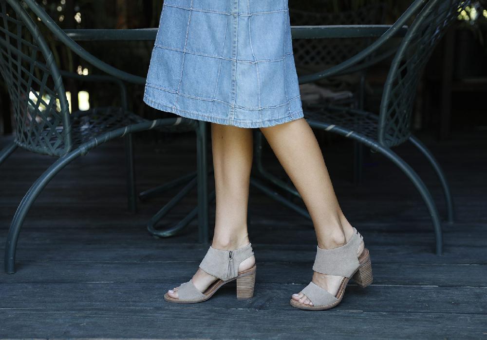 10009813 Desert Taupe Suede Womens Majorca Cutout Toms Sandals