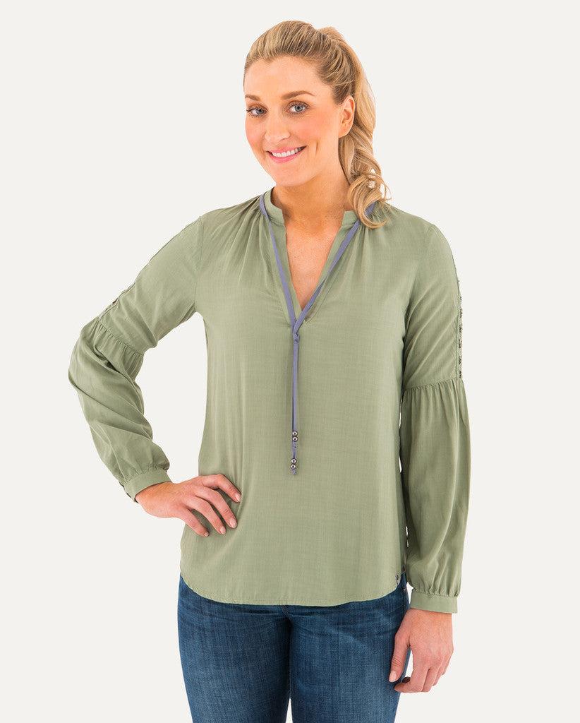 21007 Womens Folklore Peasant Top by Noble Outfitters