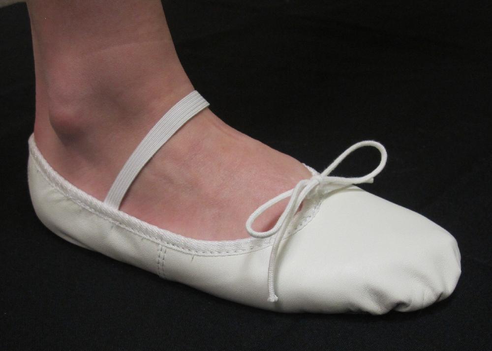 210M White Full Sole Economy Kids Ballet Shoes Sizes 12 1/2-3 N M W