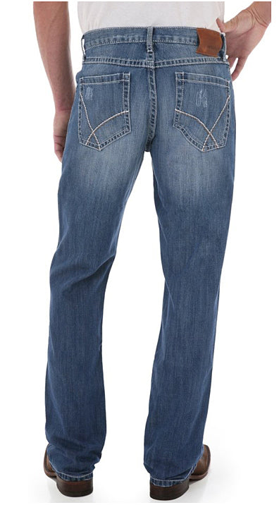 42MWXLB Light Blue Vintage Denim No. 42 Wrangler Mens Jeans