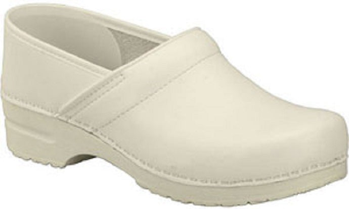 606-010101 Professional Box Closed-Back Clogs Dansko Womens Shoes