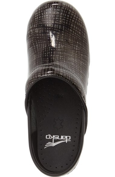 606-910202 Pattern Professional Womens Patent Leather Dansko Clogs