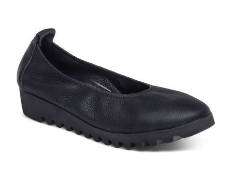 Aetrex Black Brianna Womens Ballet Flat BW100