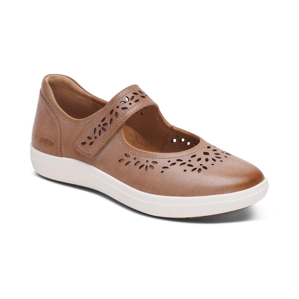 Aetrex Tan Cutout Erica Women's Casual Sneakers CA424