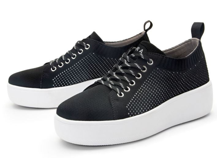 Alegria Black Qruise TRAQ Lace-Up Sneaker QRU-5002