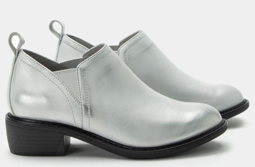 Alegria Merle Silver White Women's Comfort Short Boots MRL-6349
