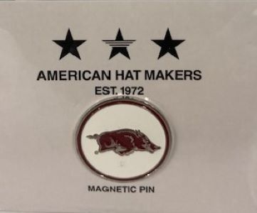American Hat Makers Univ of Arkansas Hat Pin Magnet U ARKANSAS PIN