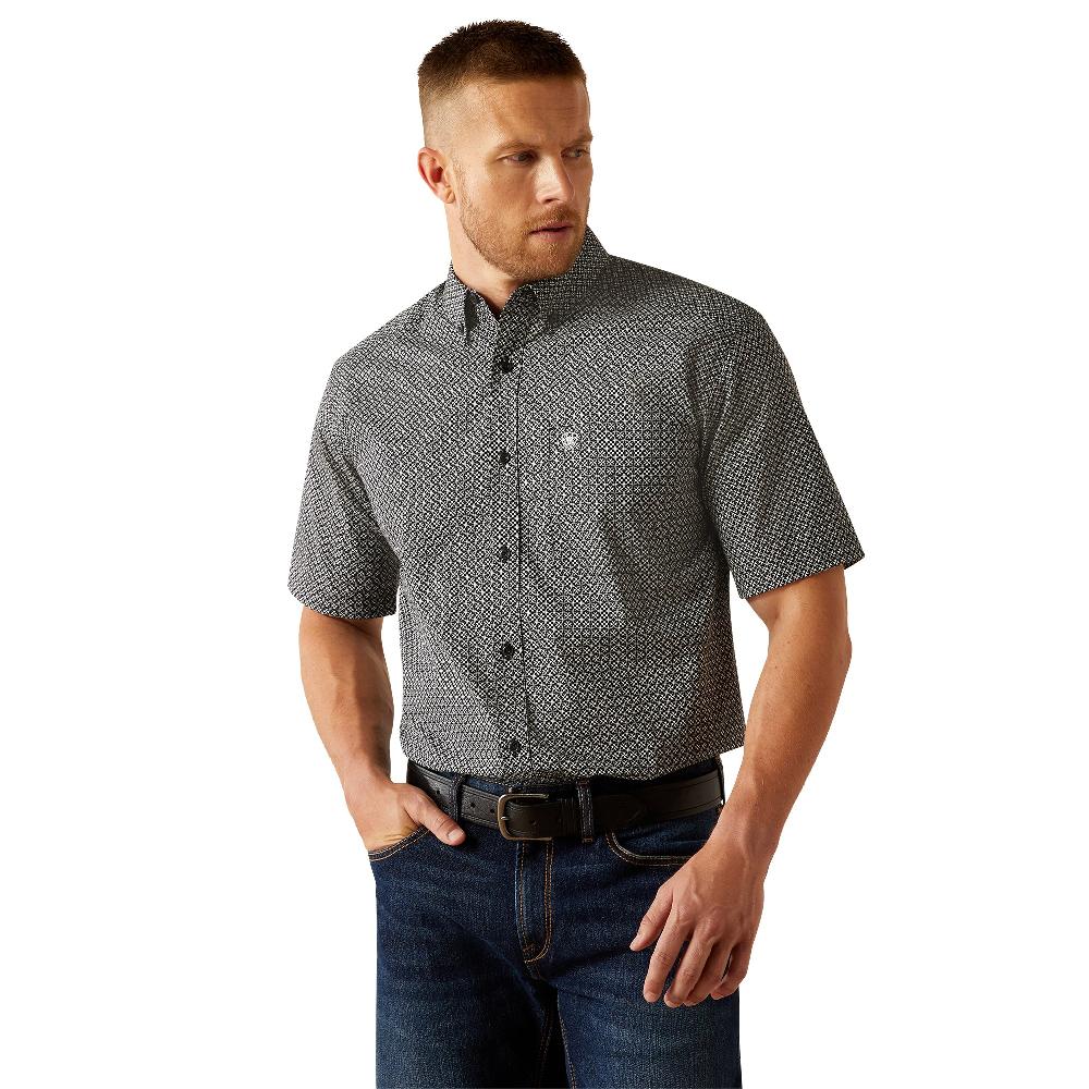 Ariat Black Gene Men's Classic Fitt Short Sleeve Shirt 10054679
