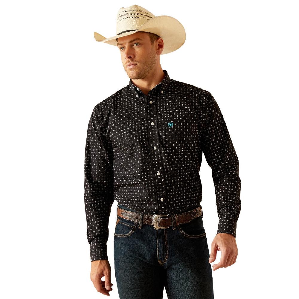 Ariat Black Men's Wrinkle Free Seth Classic Fit Long Sleeve Button Down Western Shirt 10048411