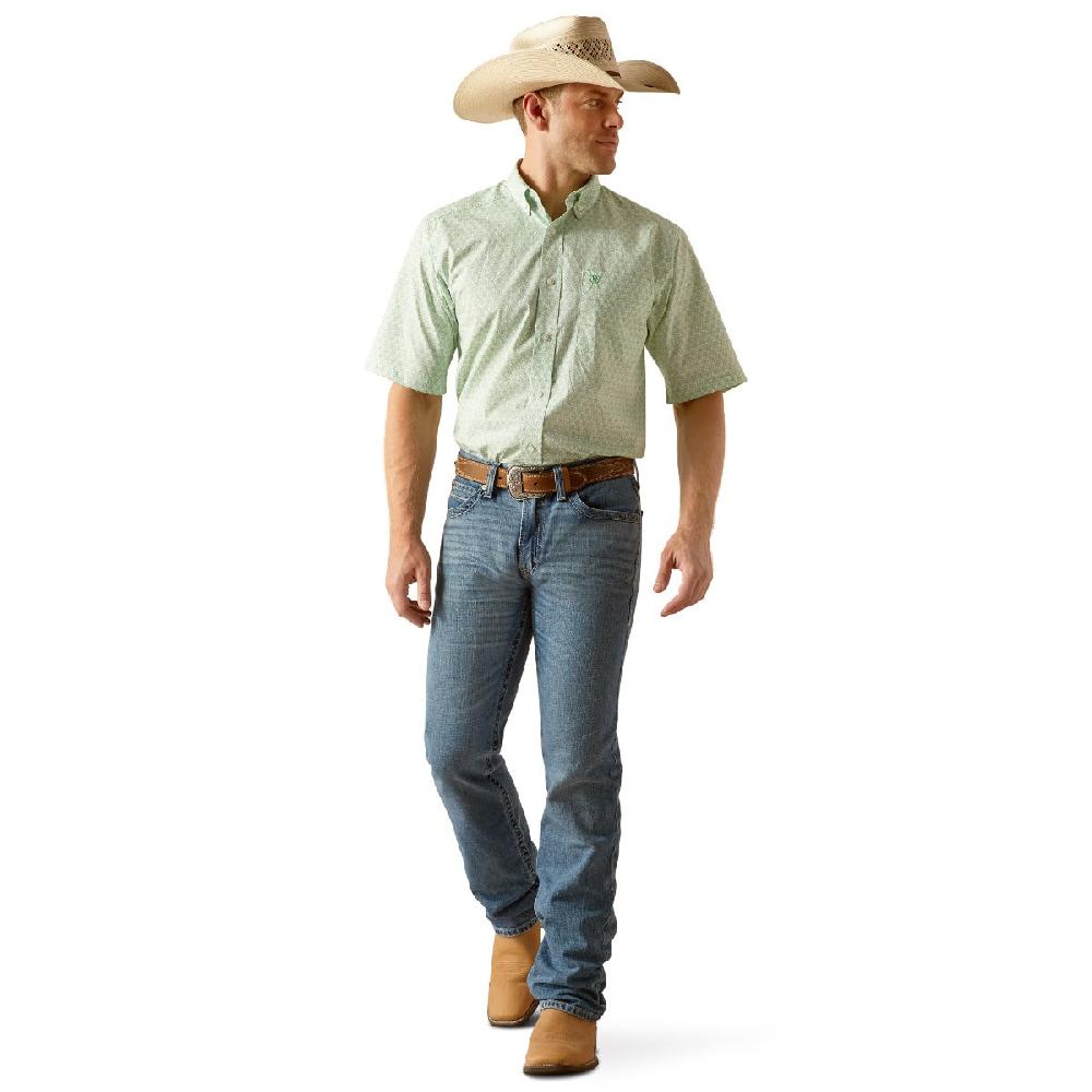 Ariat Celedon Glass Green Dimitri Classic Fit Men's Short Sleeve Button Down Collared Shirt 10051275