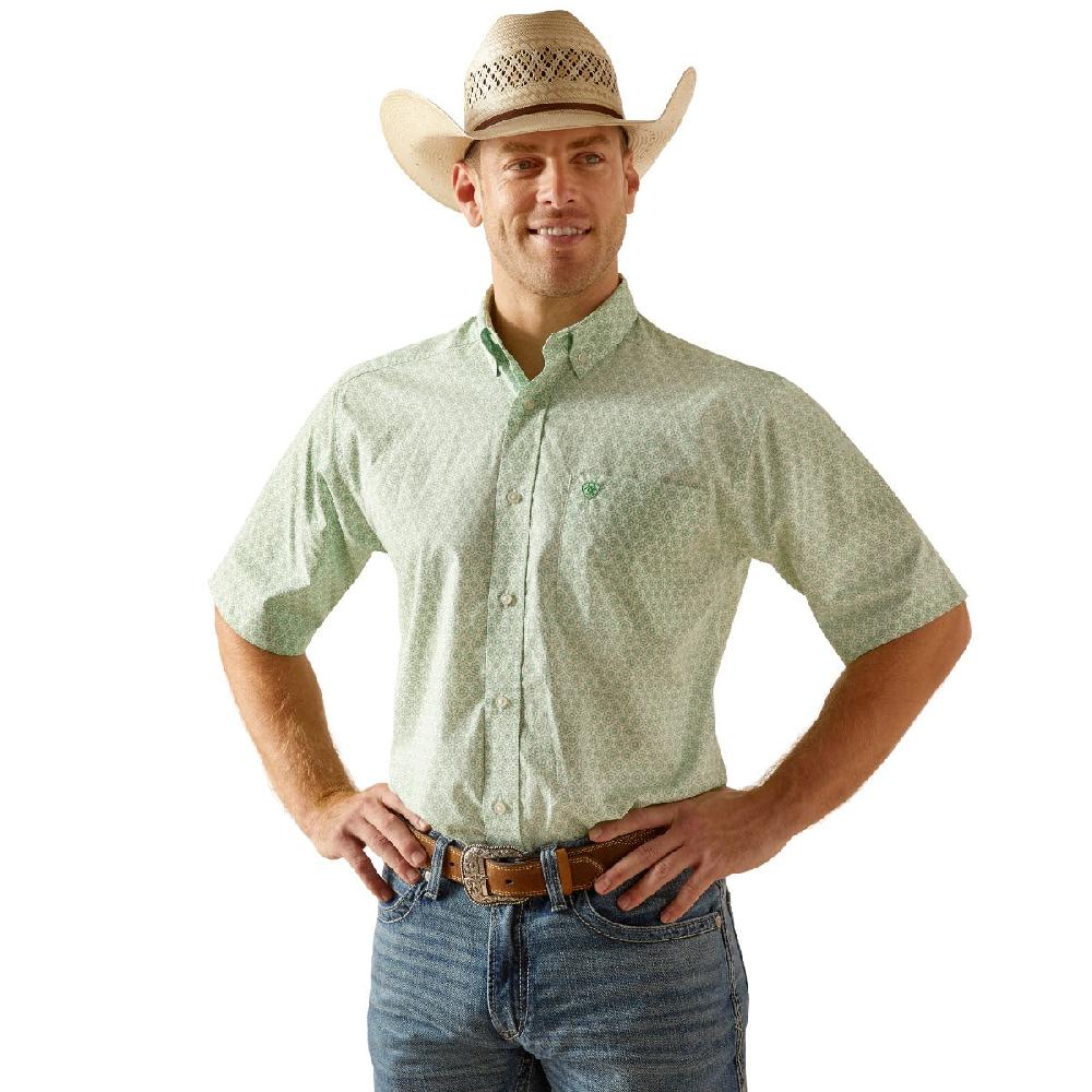 Ariat Celedon Glass Green Dimitri Classic Fit Men's Short Sleeve Button Down Collared Shirt 10051275