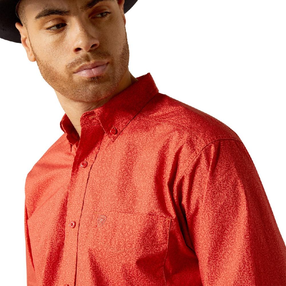 Ariat Red Geo Print Russell Classic Fit Men's Collared Longsleeve Button Down Shirt 10052360
