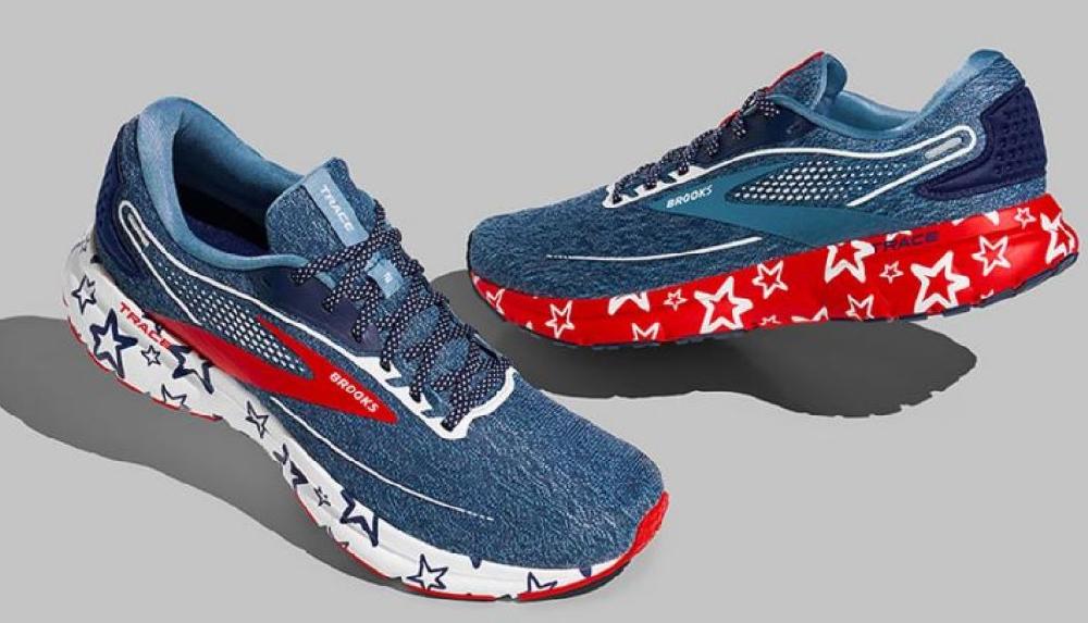 Brooks White/Peacoat/Poppy Trace 2 Men's Running Shoes 110388-174