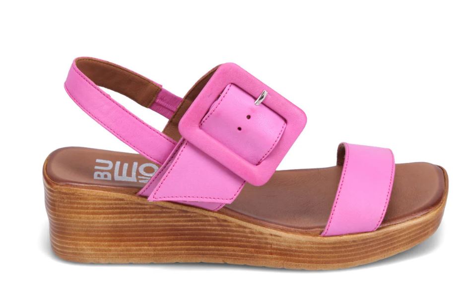 Bueno Fuchsia Marcia Women's Wedge Sandal B2232705