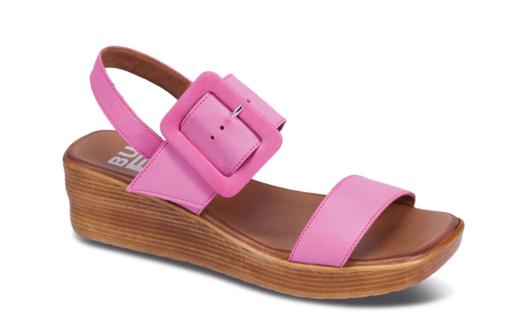 Bueno Fuchsia Marcia Women's Wedge Sandal B2232705