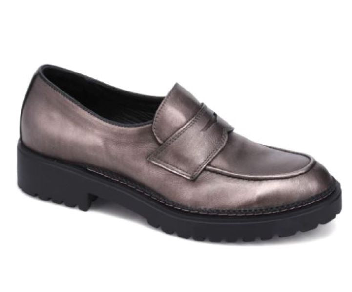 Bueno Taupe Metallic Della Women's Penny Loafer Shoes B2167