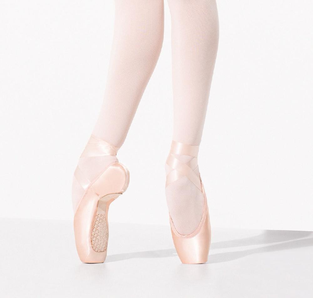 Capezio Donatella #3 Shank Pointe Shoes 1139W
