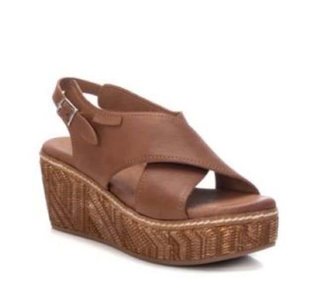 Carmela Camel Quentin Women's Wedge Sandals C2221230