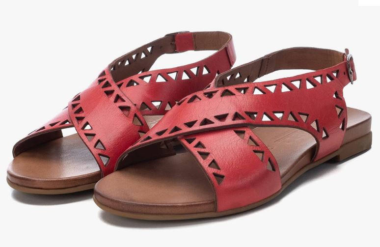 Carmela Red Clarisa Breathable Women's Flat Platforms C2205600