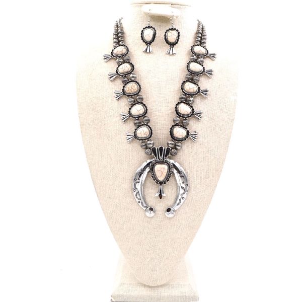 Crooked Fence Natural Stone Necklace with Pendant and Earrings Set NKY181230-01-WH