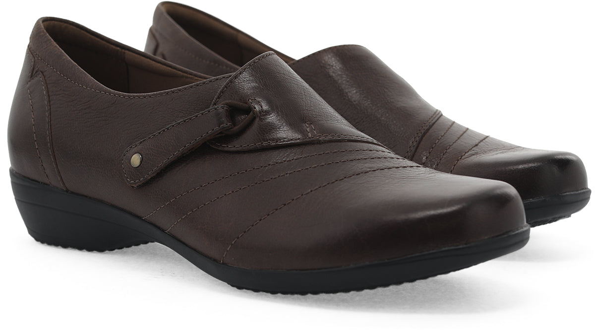 Dansko Chocolate Burnished Calf Franny Women's Shoes 5500-230200
