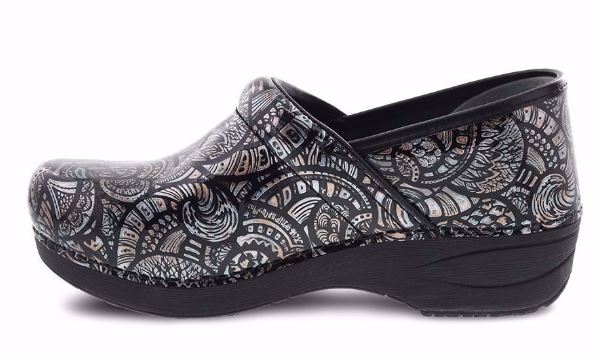Dansko XP 2.0 Fossilized Patent Womens Comfort Slip Resistant Slip On Shoes 3950-950202