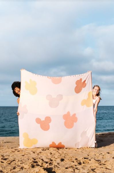 Disney x Sand Cloud Natural Mickey and Minney Splatter 72 x 76 Beach Towel DIU22TOW008NATX