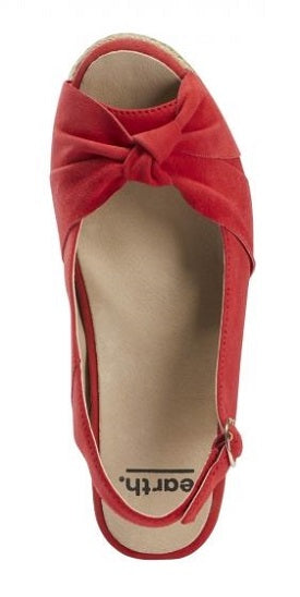 Earth Shoes Women's Spicy Red Thara Bermuda Comfort Sandal BERMUDA-RED
