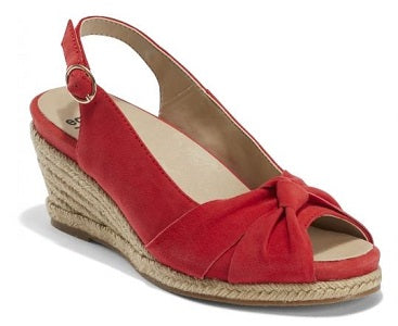 Earth Shoes Women's Spicy Red Thara Bermuda Comfort Sandal BERMUDA-RED