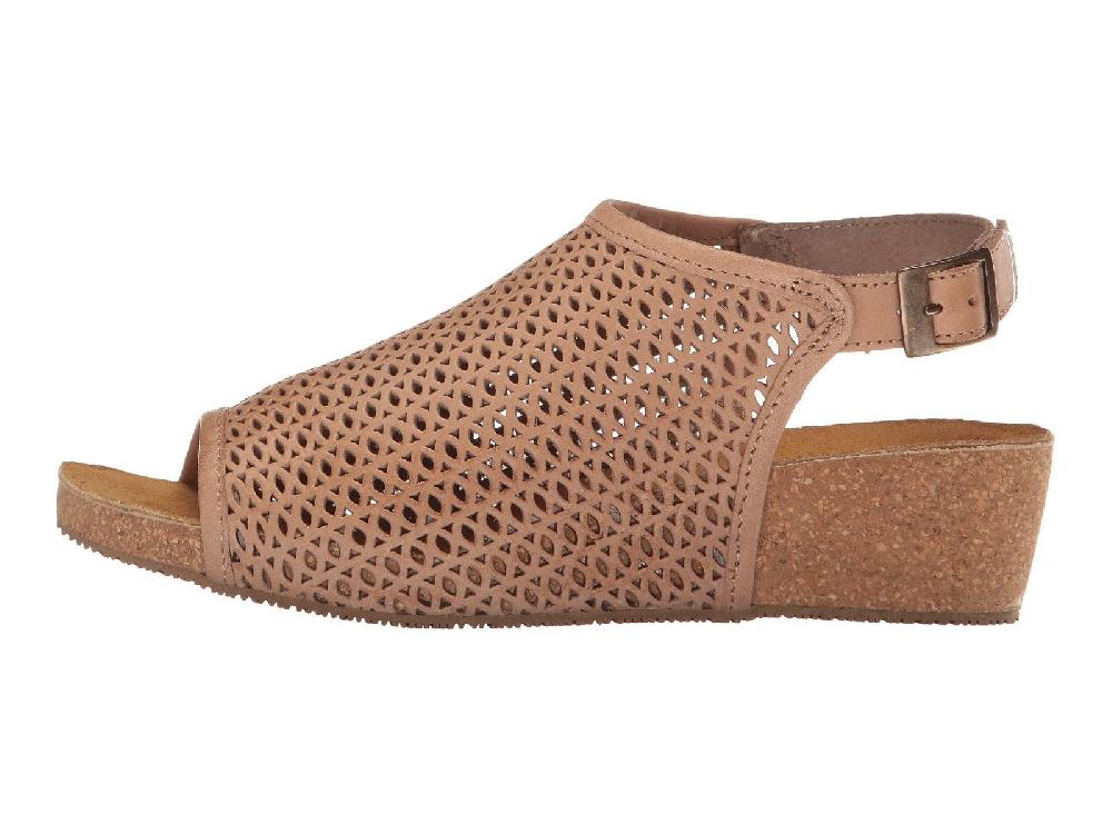 Eric Michael Beige Phoebe Womens Sandals PHOEBE