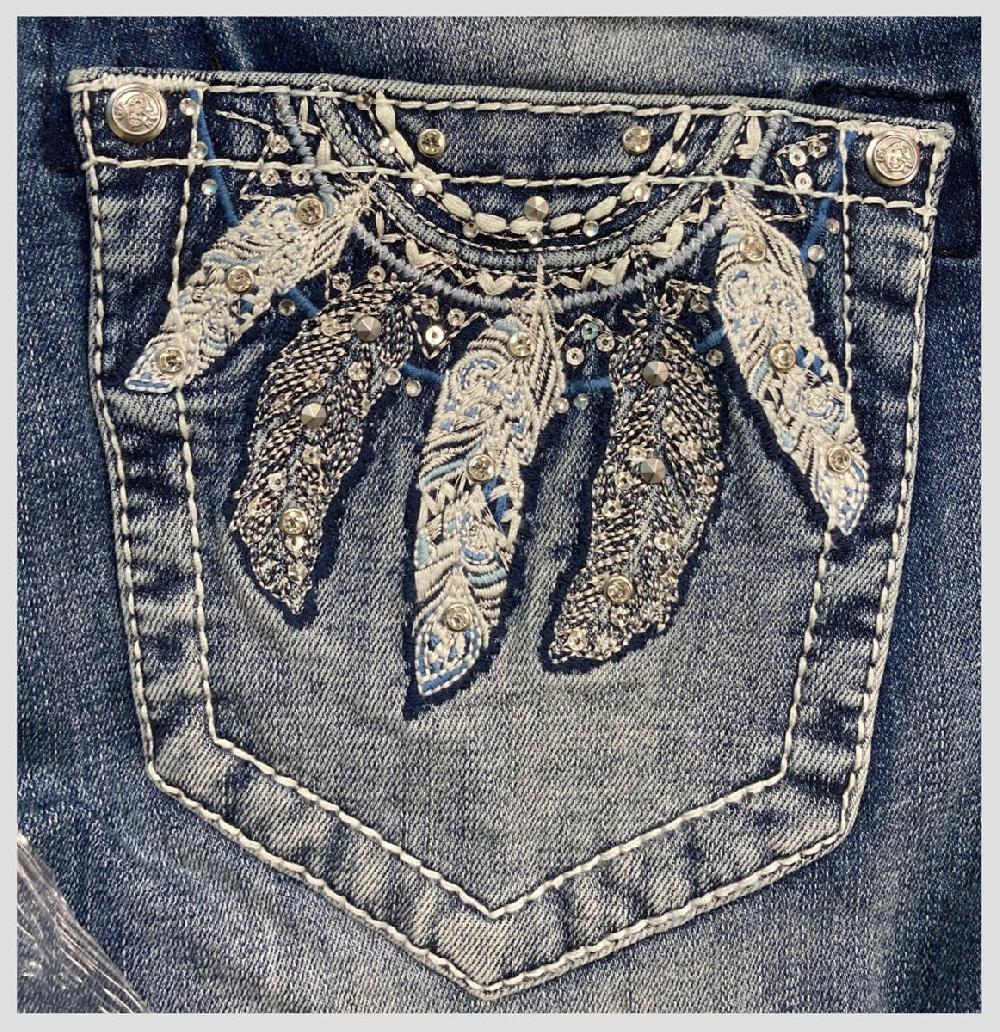 Grace in LA Medium Wash Women's Feather Embroidery Mid Rise Bootcut Jeans EB-51882