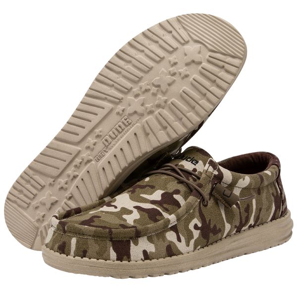 Hey Dude Wally Camo Flag Mens Casual Shoes 110067037