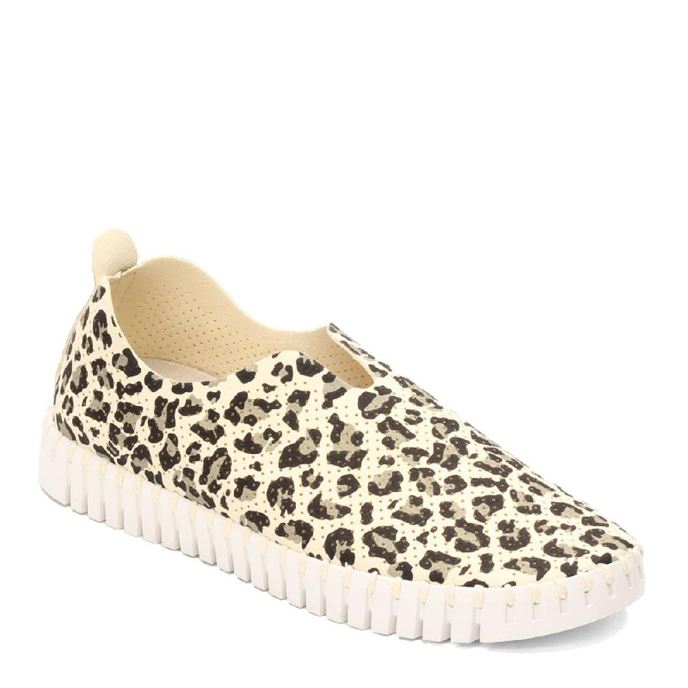 Isle Jacobsen Off White Multi Leopard Tulip Womens Comfort Slip On Shoes TULIP139LEO-121