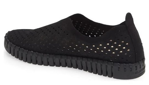 Isle Jacobsen Tulip 139 Women's Black/Black Perforated Slip-On Comfort Shoe