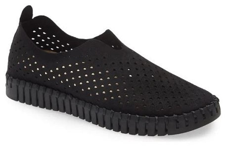 Isle Jacobsen Tulip 139 Women's Black/Black Perforated Slip-On Comfort Shoe