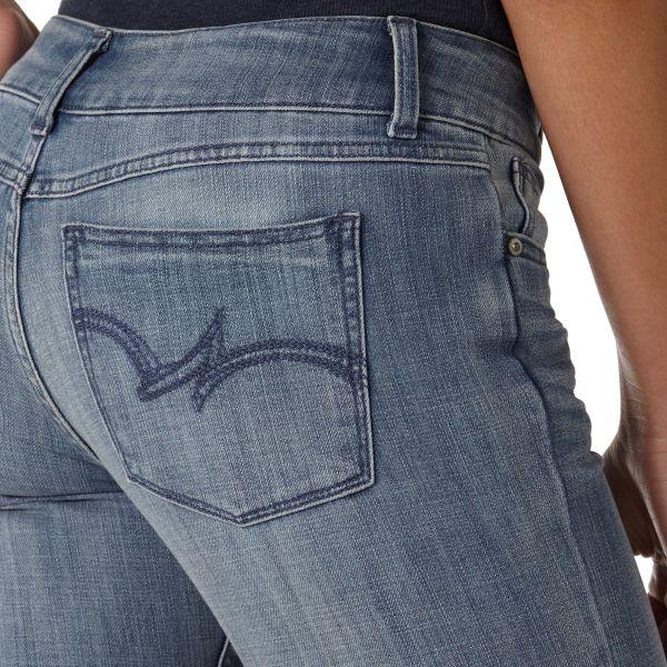 Ladies Wrangler Mid-rise Essential Boot Cut Jean 09MWZMB