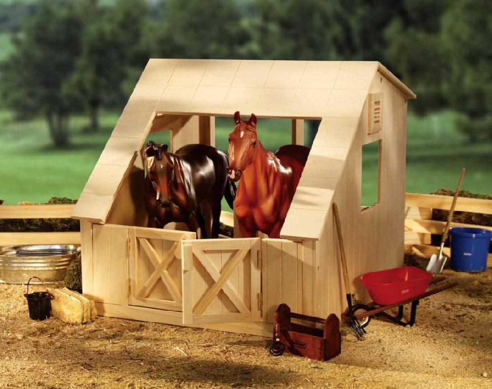 306 Breyer Horses Wood Stable