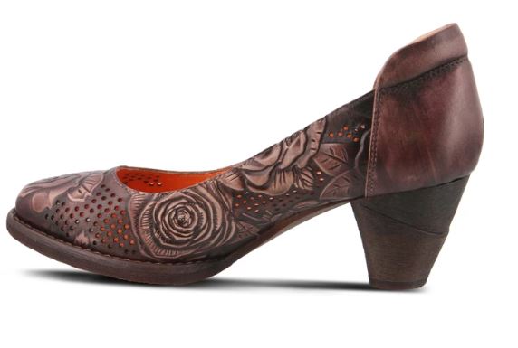 L'Artiste Plum Rositta Womens Pump