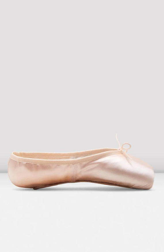 SO180 (L) Heritage Pointe Shoe