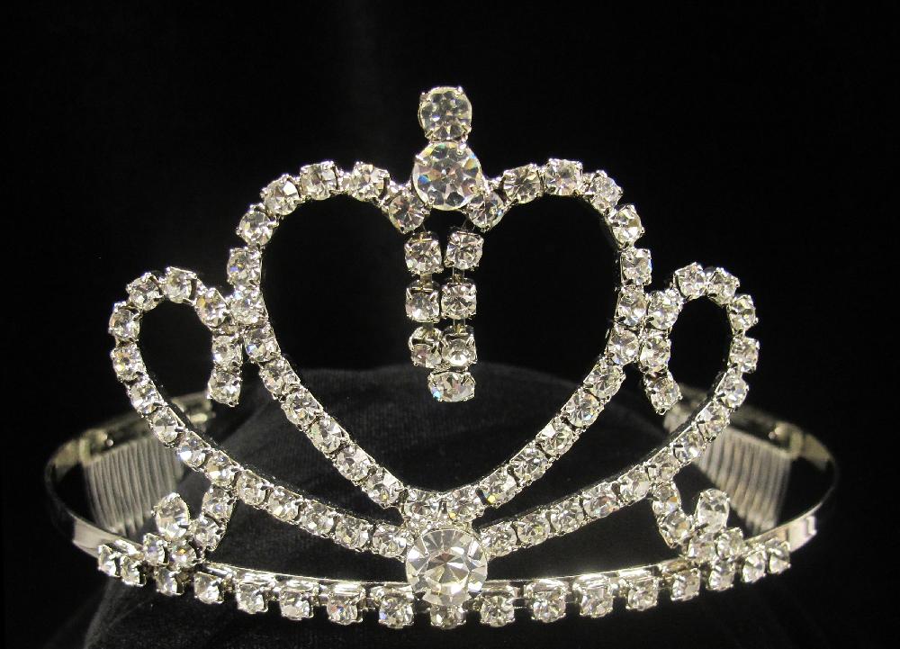 T-29 HEART TIARA WITH DANGLES AND CURLS