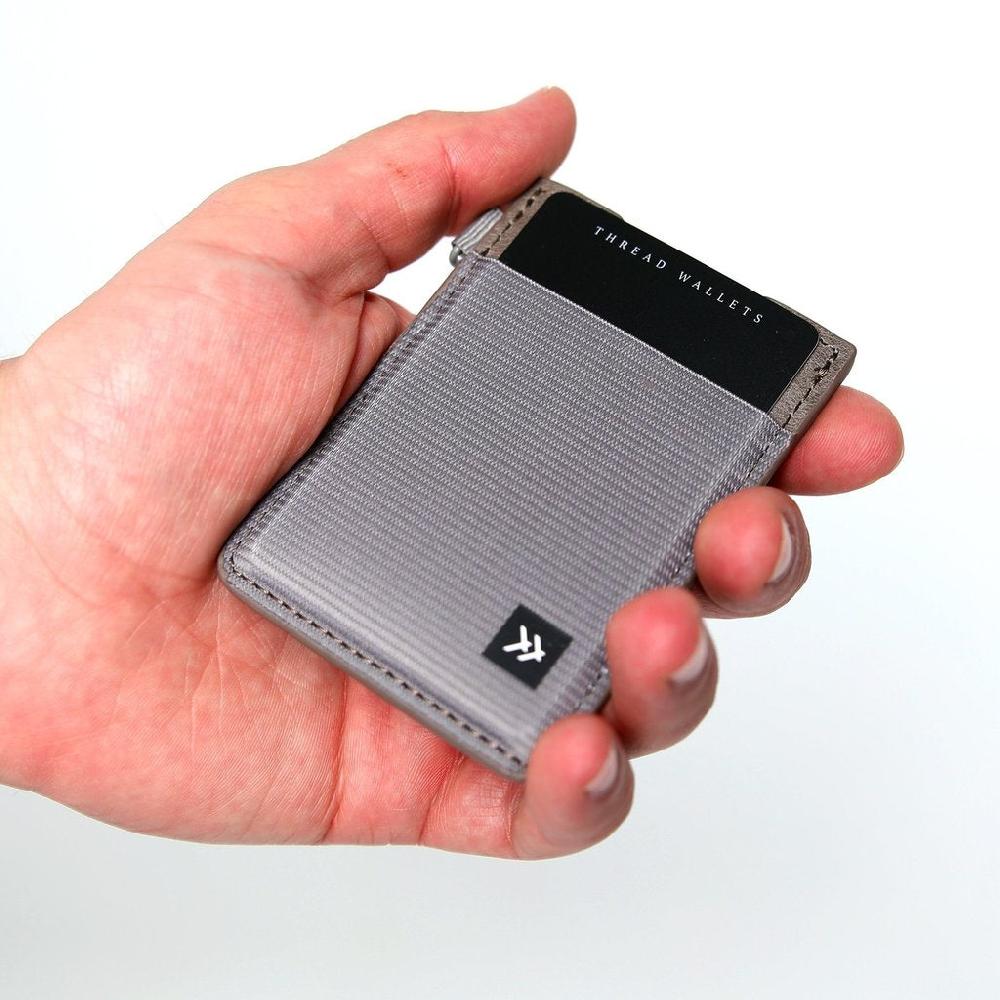 Thread Vertical Wallet V-SU21-02