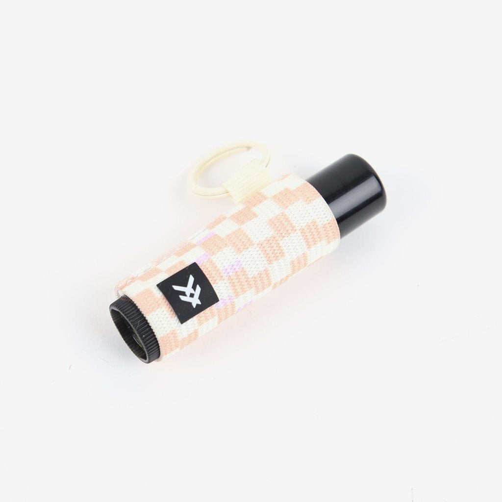 Thread Vienna Lip Balm Holder CS-SU21-10