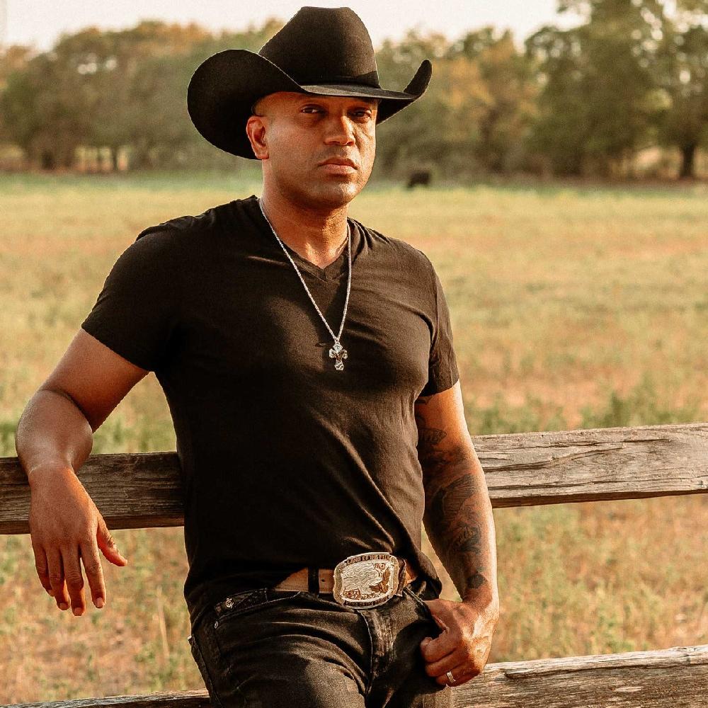 Montana Silversmith Brave American Made Buckle AM50712