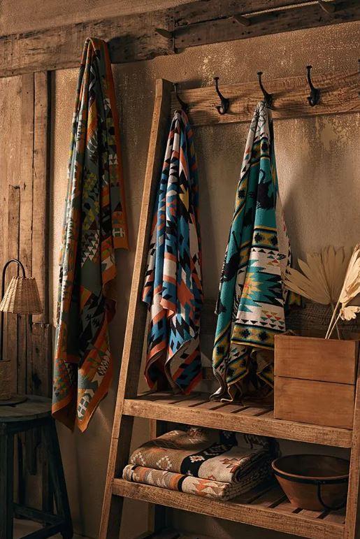 Myra Bag Trisomy Trail Throw Blanket S-100002