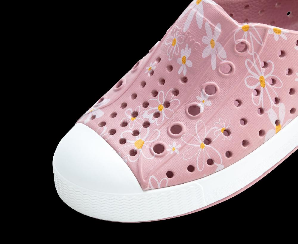 Native Balos Pink/Shell White/Shell Daisy Jefferson Print Youth Sized Shoes 15111501-5642-Y