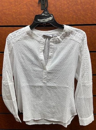 New Direction Ladies White Long Sleeve Pull Over Top 32506