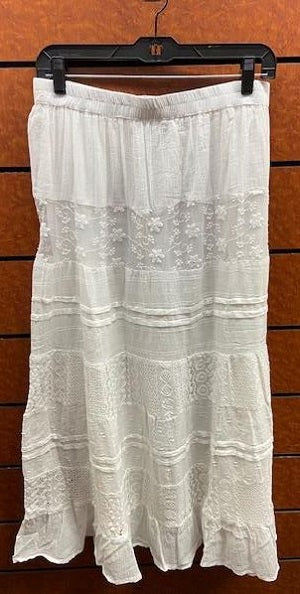 New Direction Ladies White Mix Media Lace Skirt Tier 32485
