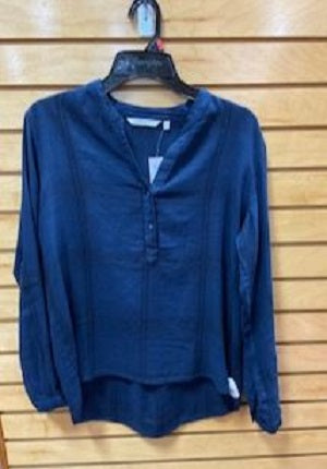 New Direction Women's Navy Long Sleeve Pull Over Top 32054