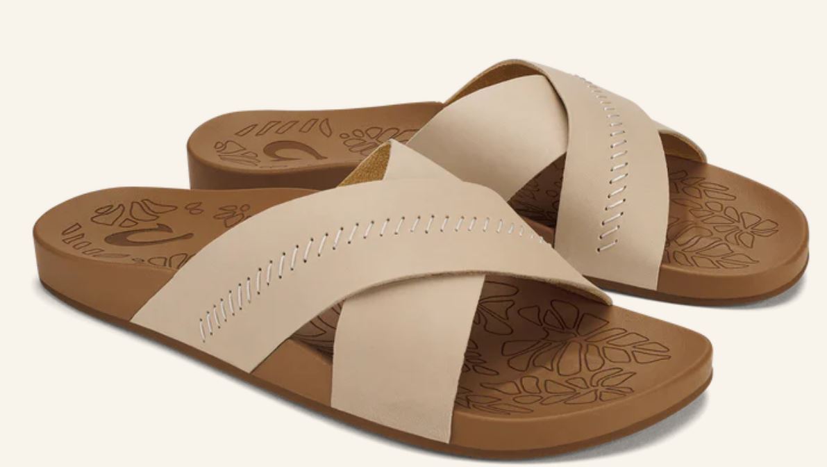 Olukai Puka/Tan Kipe'a Olu Women's Leather Slide Sandals 20460-6A34