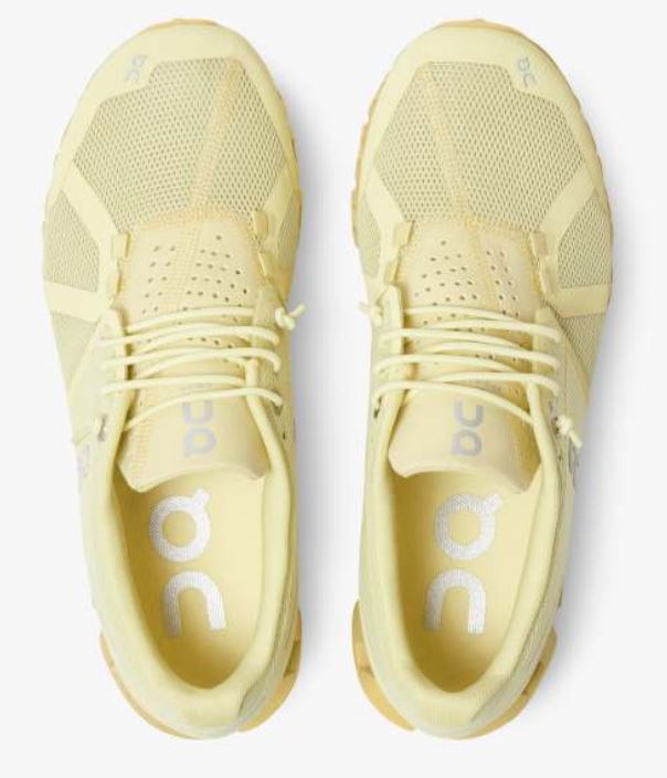On Endive Cloud Monochrome Womens Running Shoes 19.99515